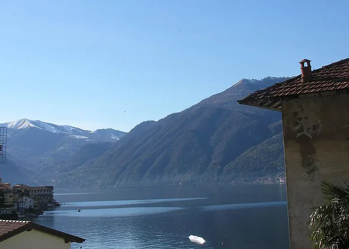 Il Molo Di Aurora Lejlighed Lezzeno